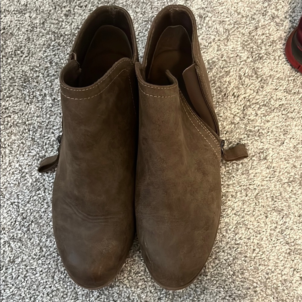 Arizona Jean Company Dark Brown Ankle Boots